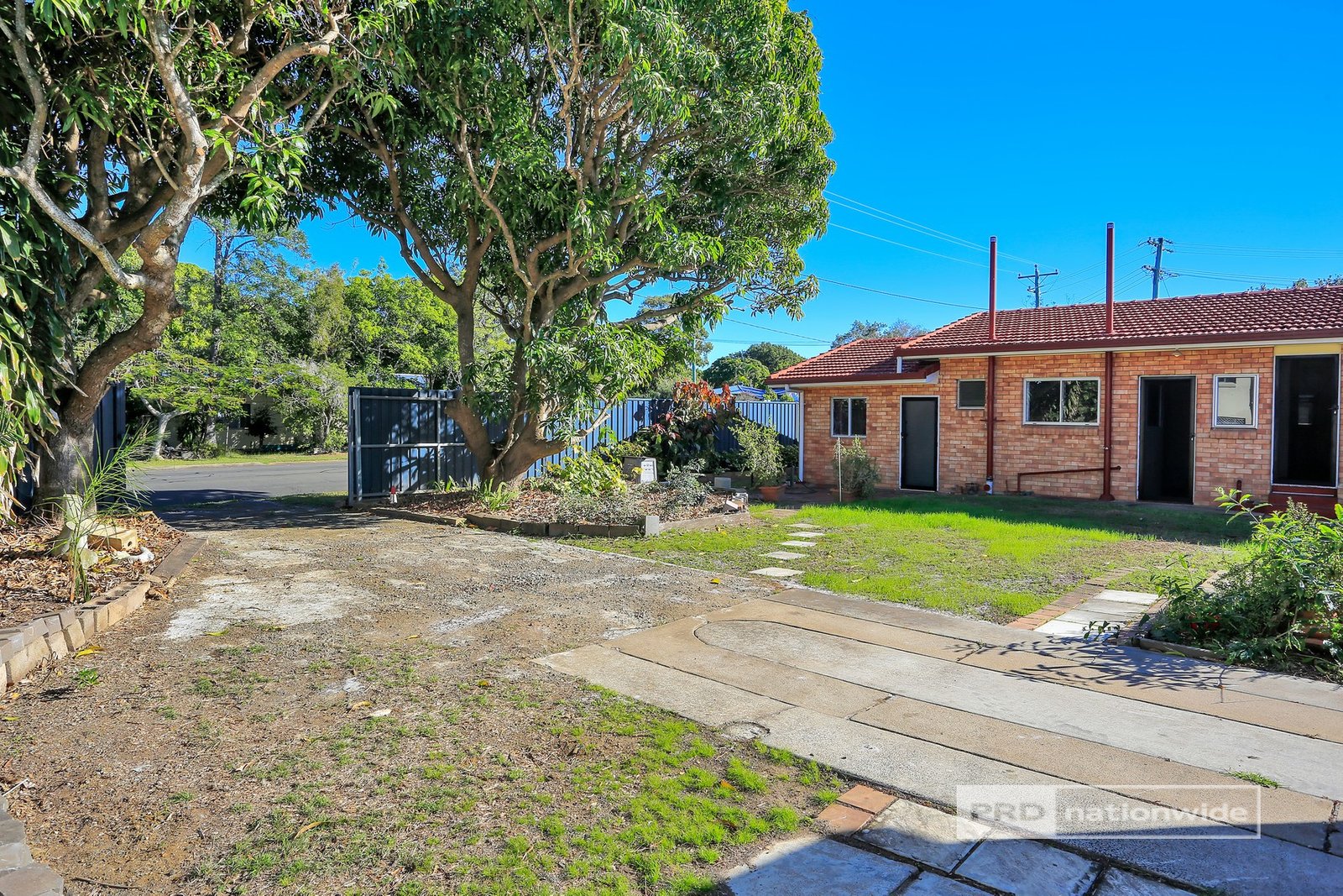 12 Brighton Street POINT VERNON 9