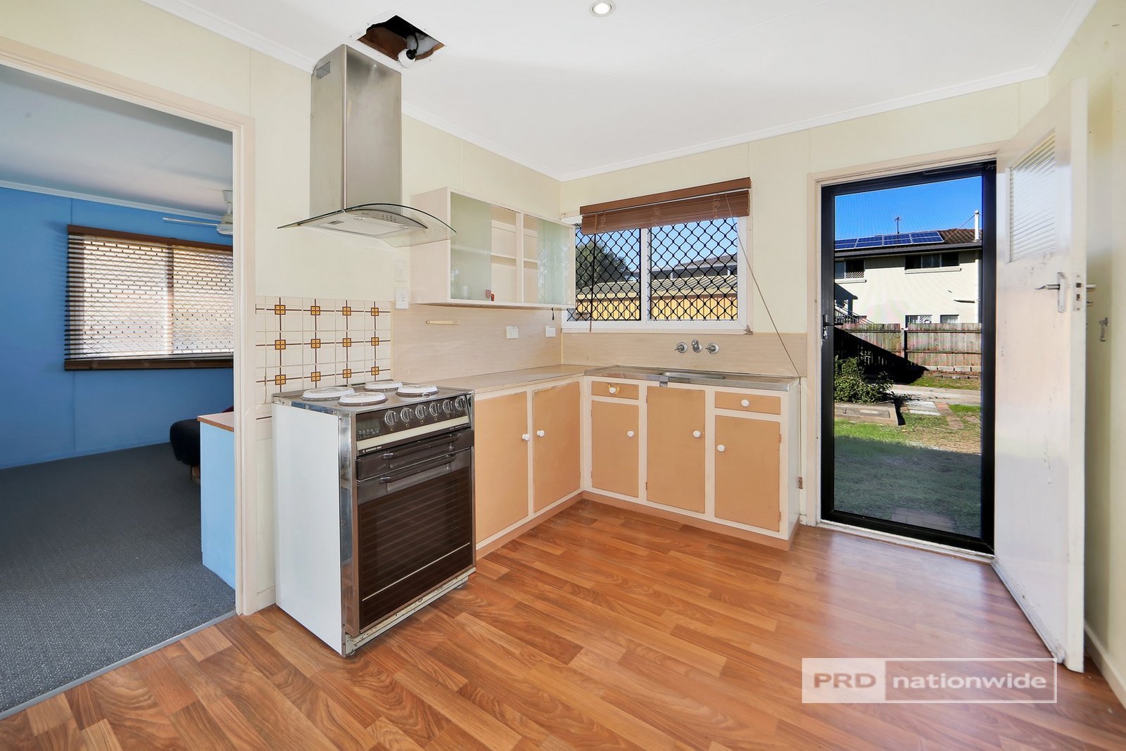 12 Brighton Street POINT VERNON 16