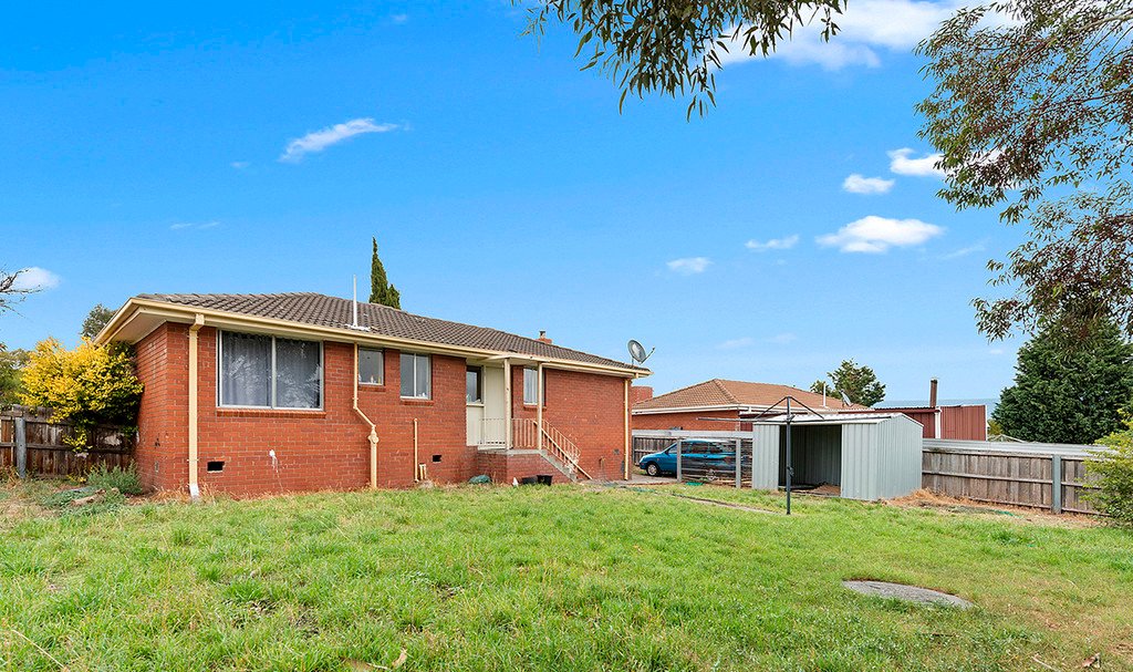 12 Bromley Street BRIDGEWATER 8