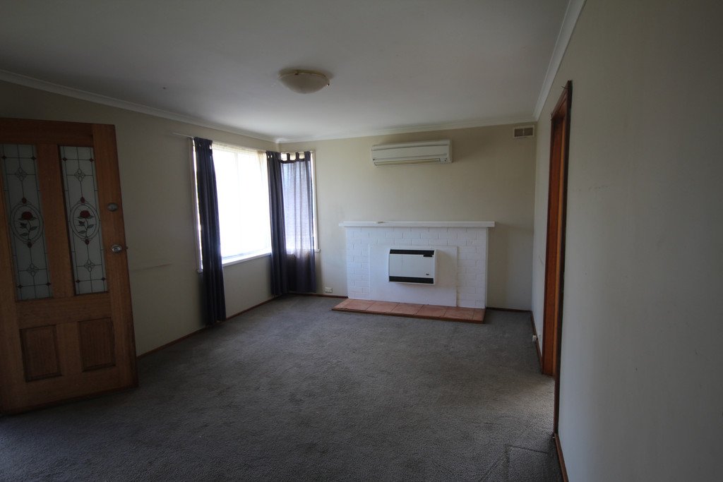 12 Bromley Street BRIDGEWATER 4