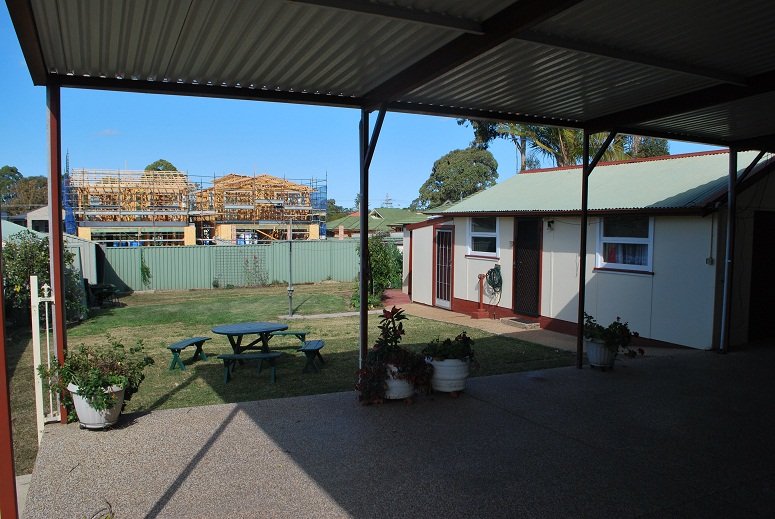 12 Bruce Ave  PANANIA 9