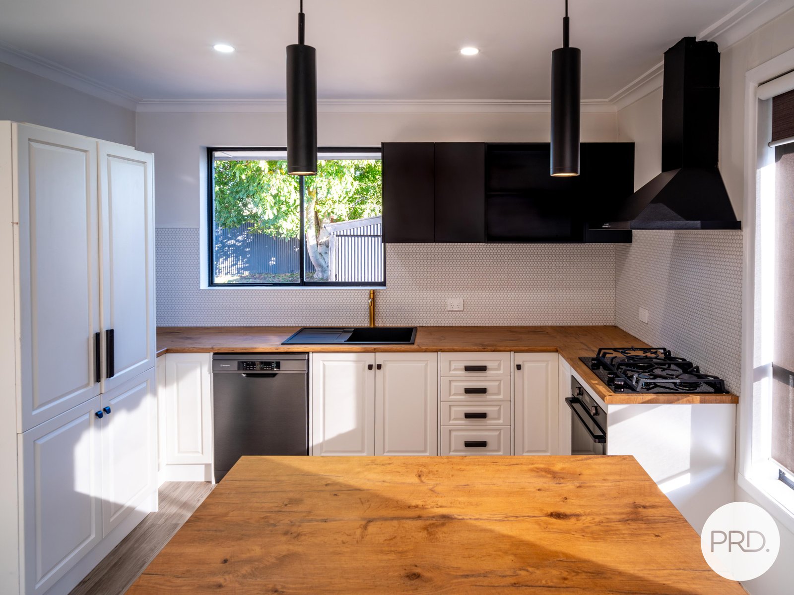 12 Bruce Drive SEBASTOPOL 3