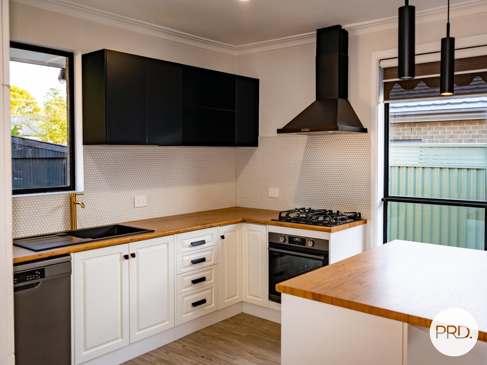 12 Bruce Drive SEBASTOPOL 4