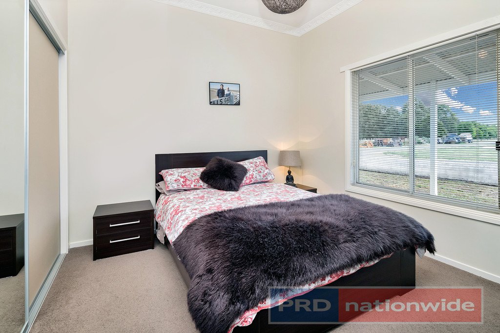 12 Bryant Court BALLAN 8