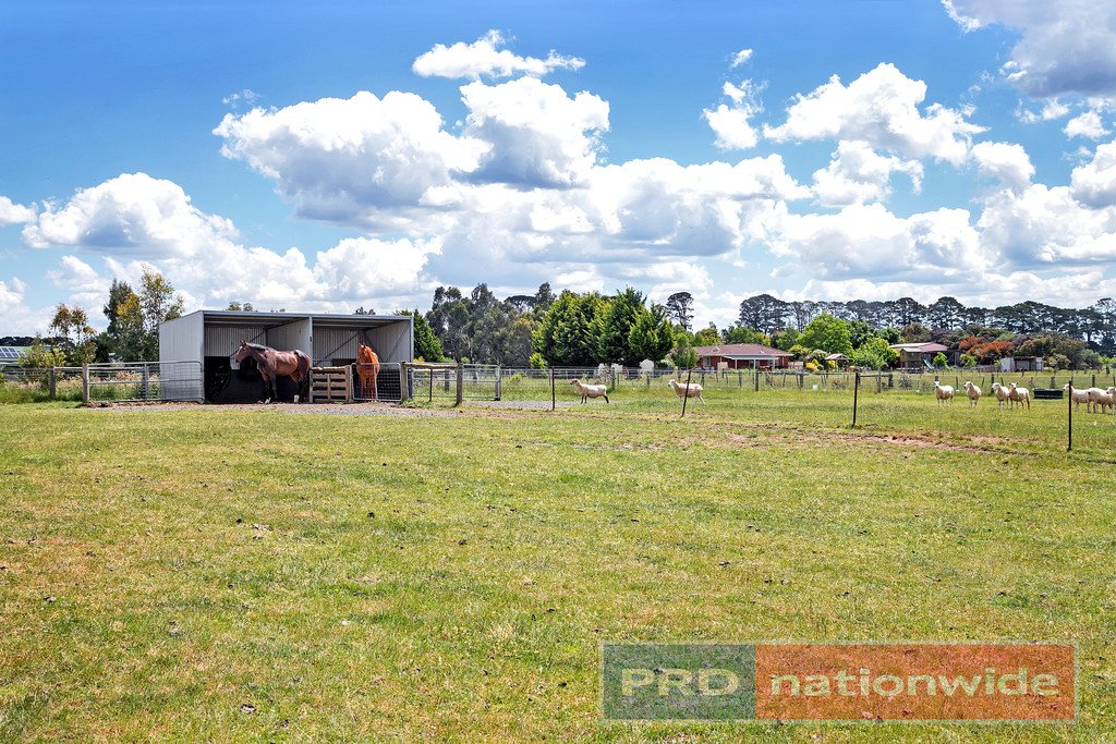 12 Bryant Court BALLAN 13