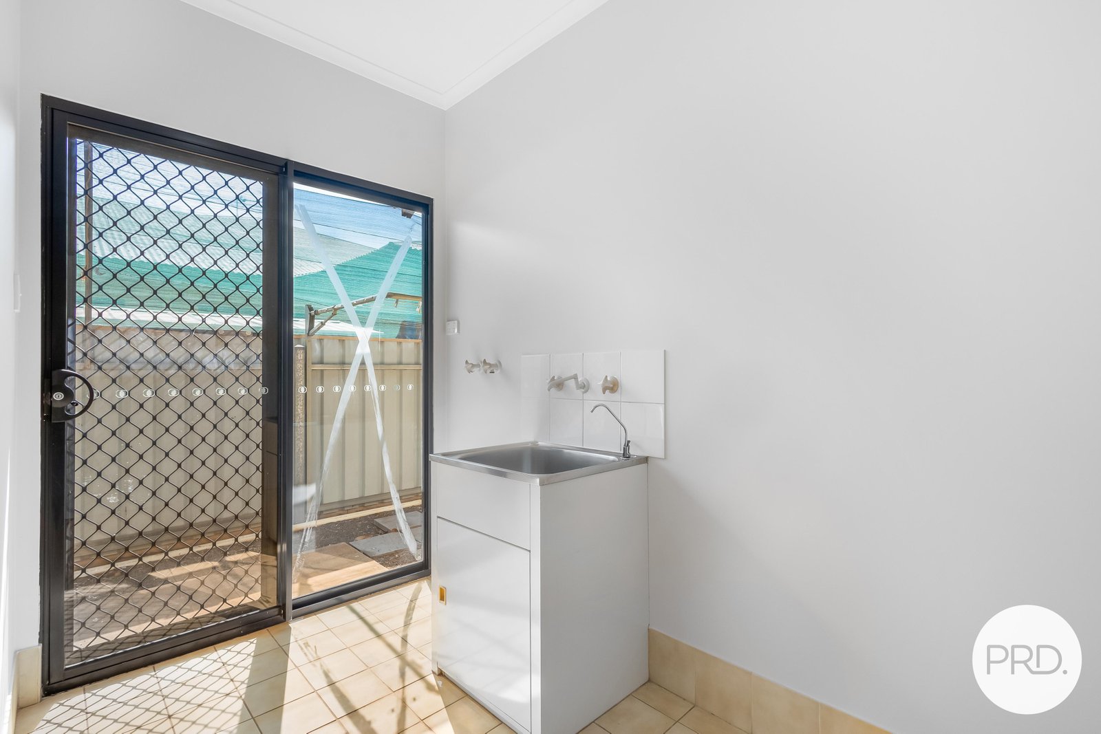 12 Buchanan Circuit BAYNTON 13