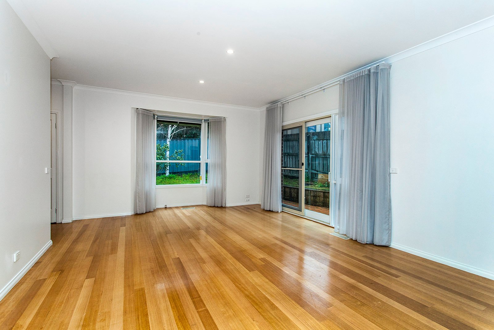 Real Estate and Property in 1/2 Bullen Street, Doncaster East, VIC