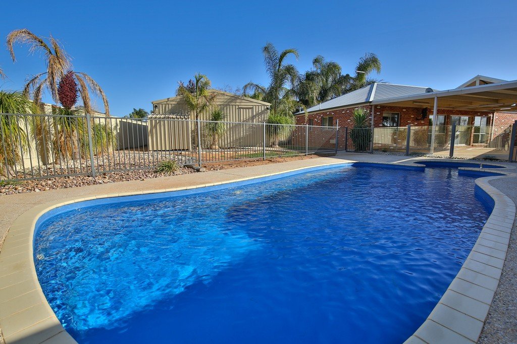 12 Burdekin Court RED CLIFFS 1
