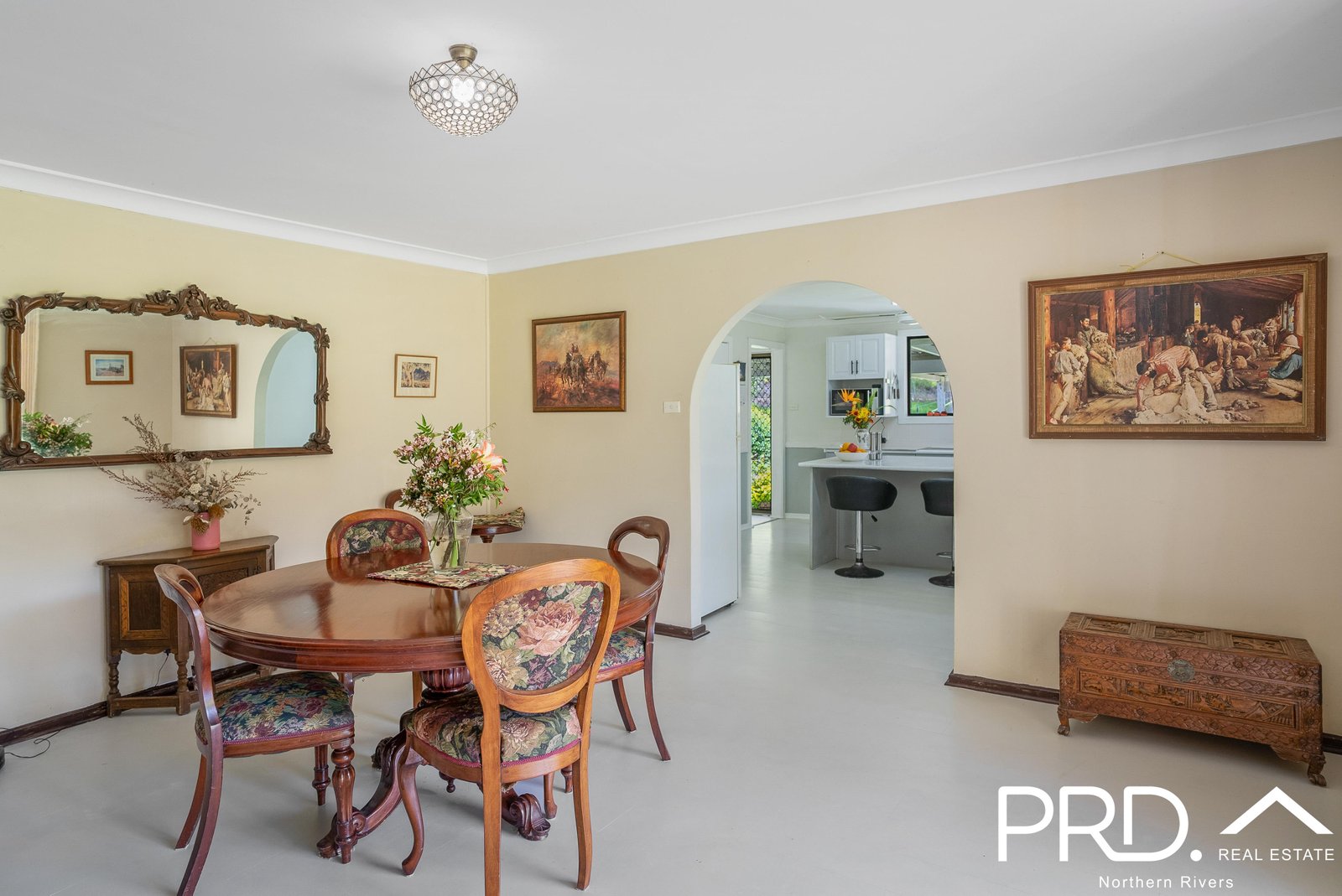 12 Burnetts Lane DAIRY FLAT 12