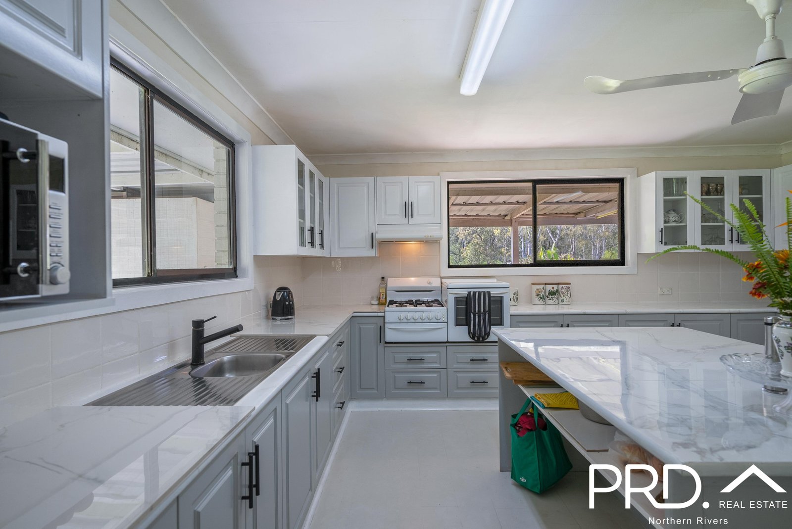 12 Burnetts Lane DAIRY FLAT 15