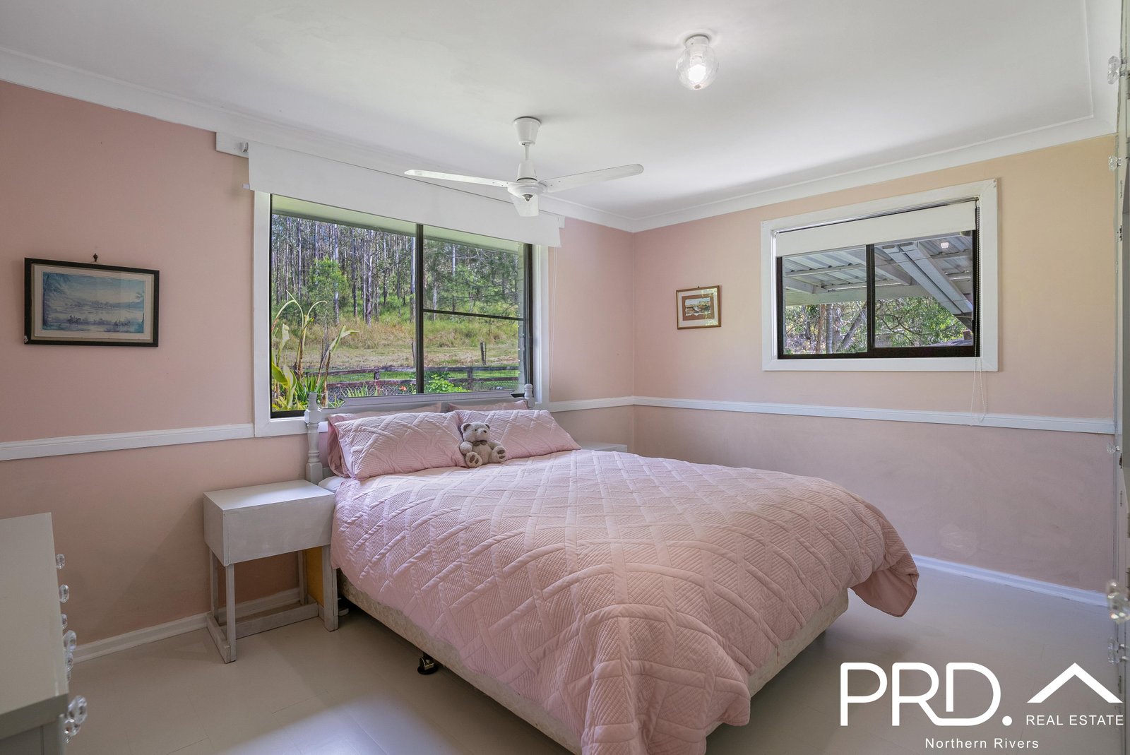 12 Burnetts Lane DAIRY FLAT 16