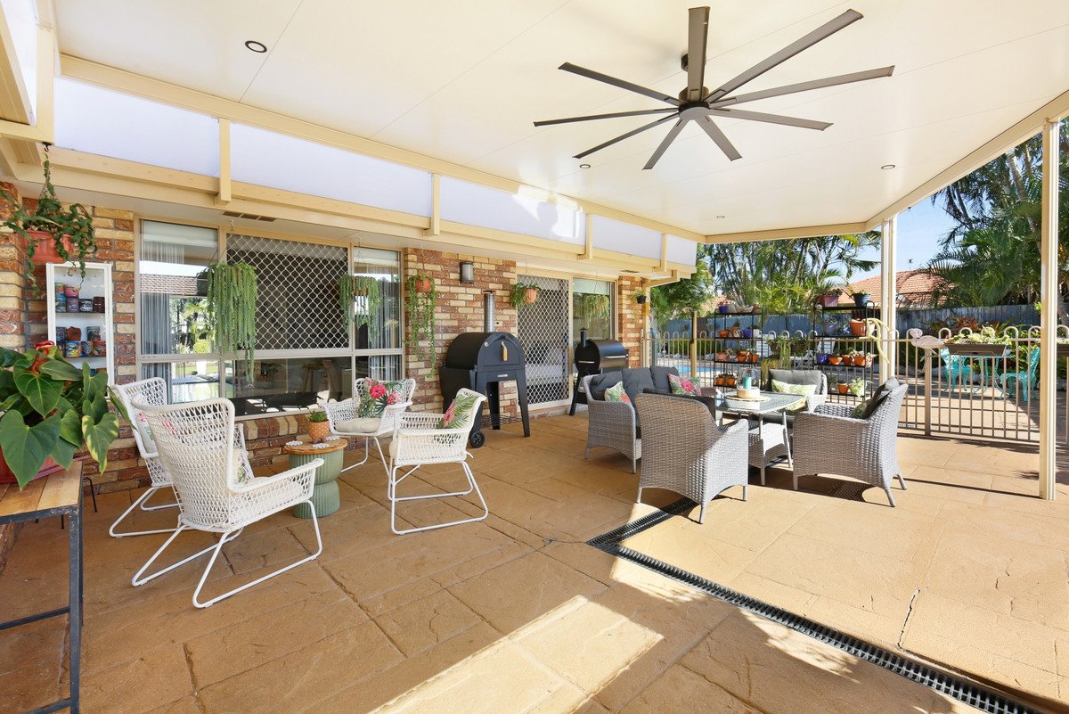 12 Bushlark Street VARSITY LAKES 14