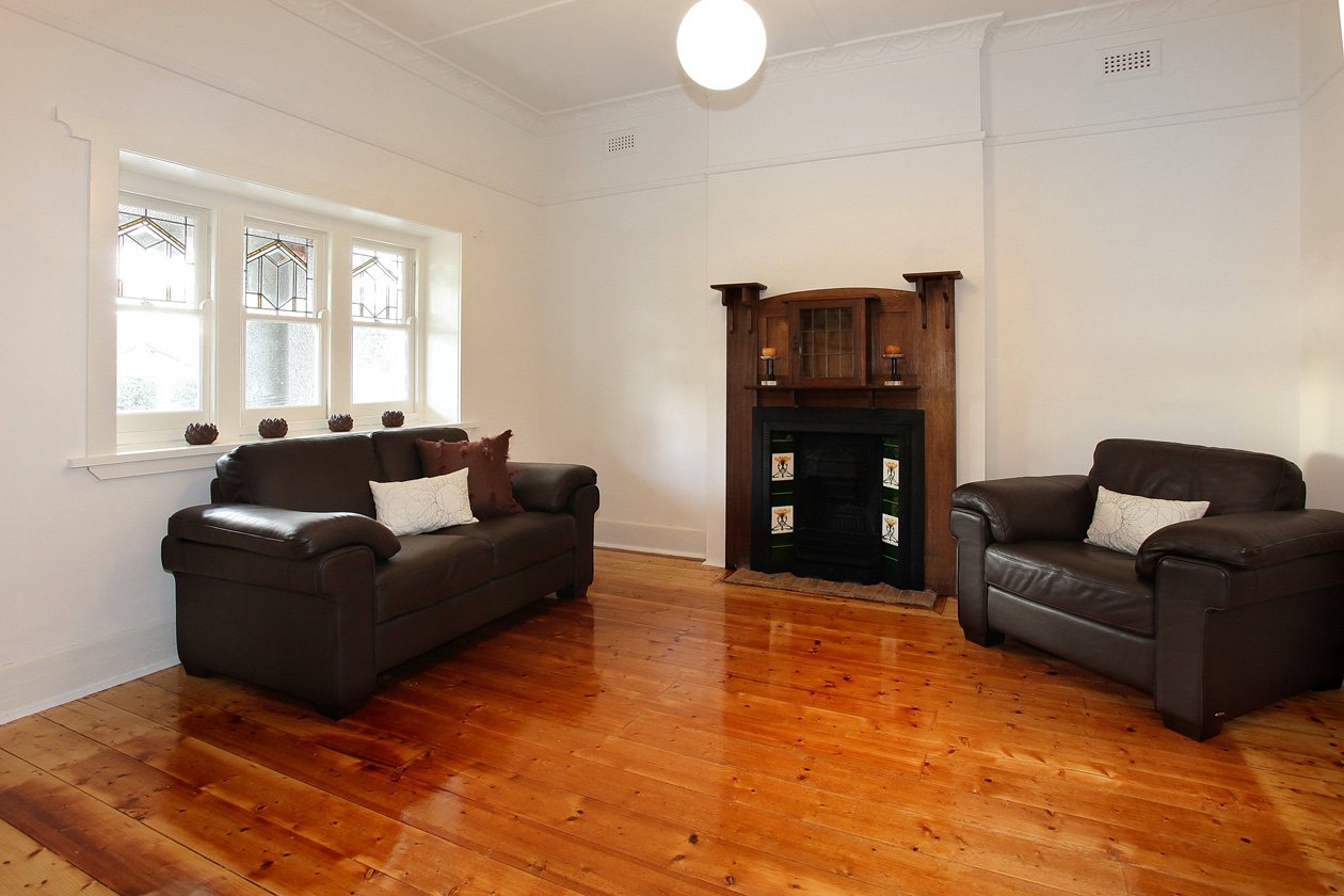 Gallery: 12 Cairnes Grove
