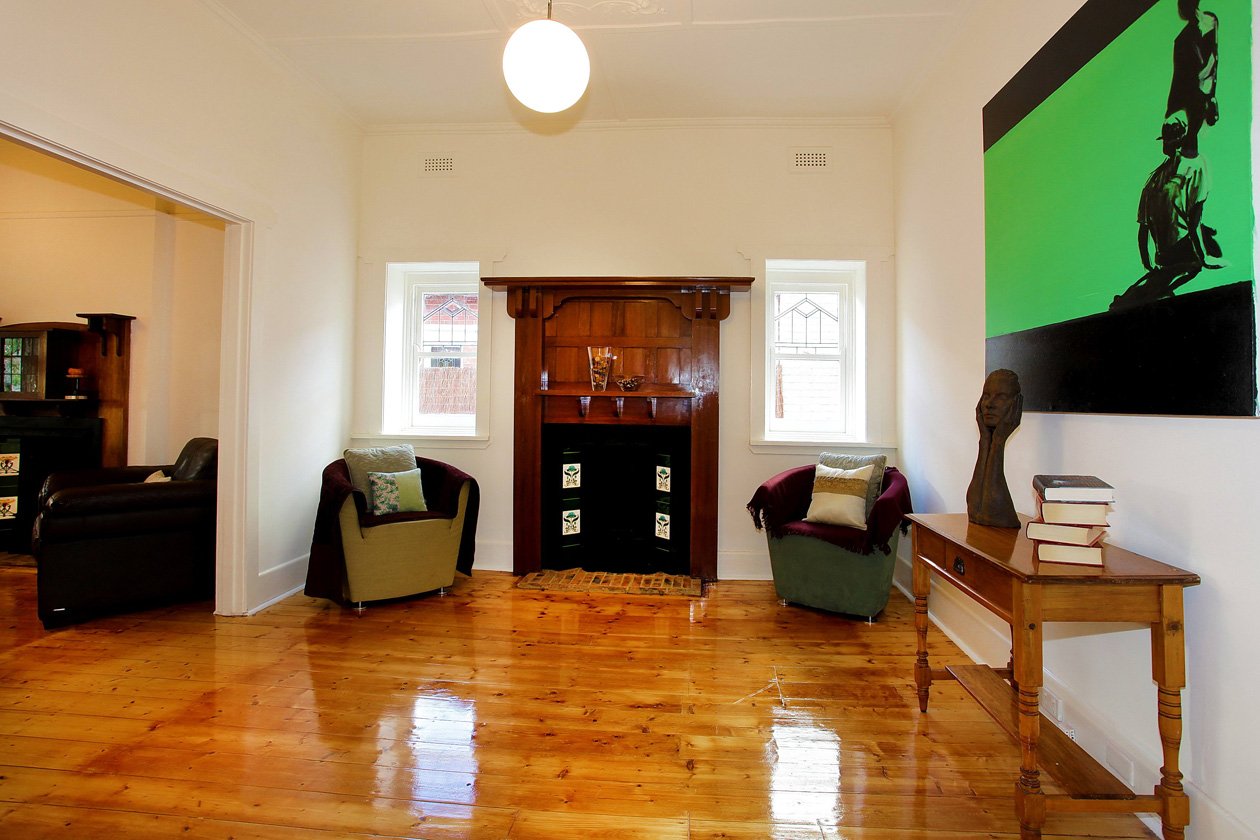 Gallery: 12 Cairnes Grove