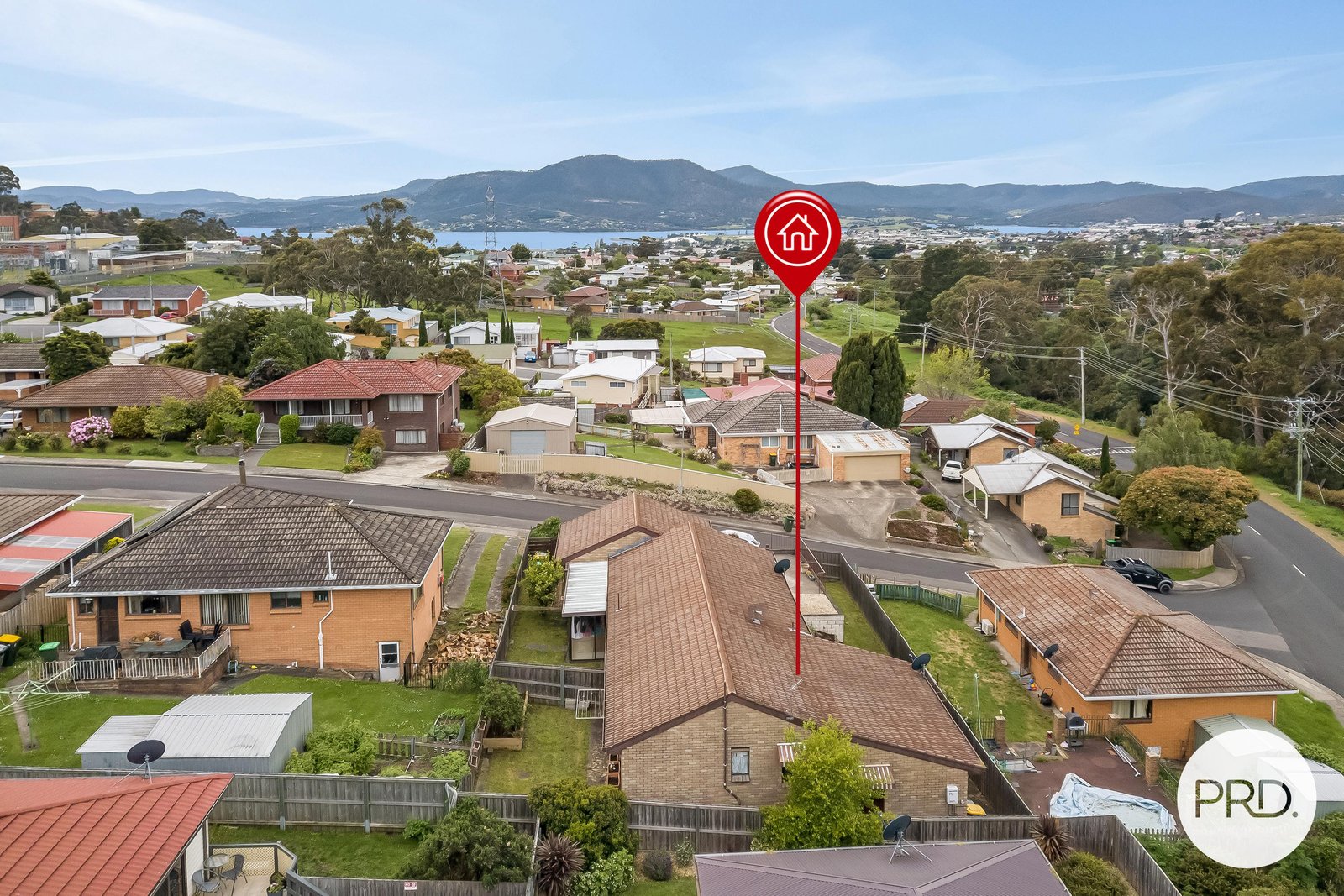 1/2 Calarie Court GLENORCHY 1