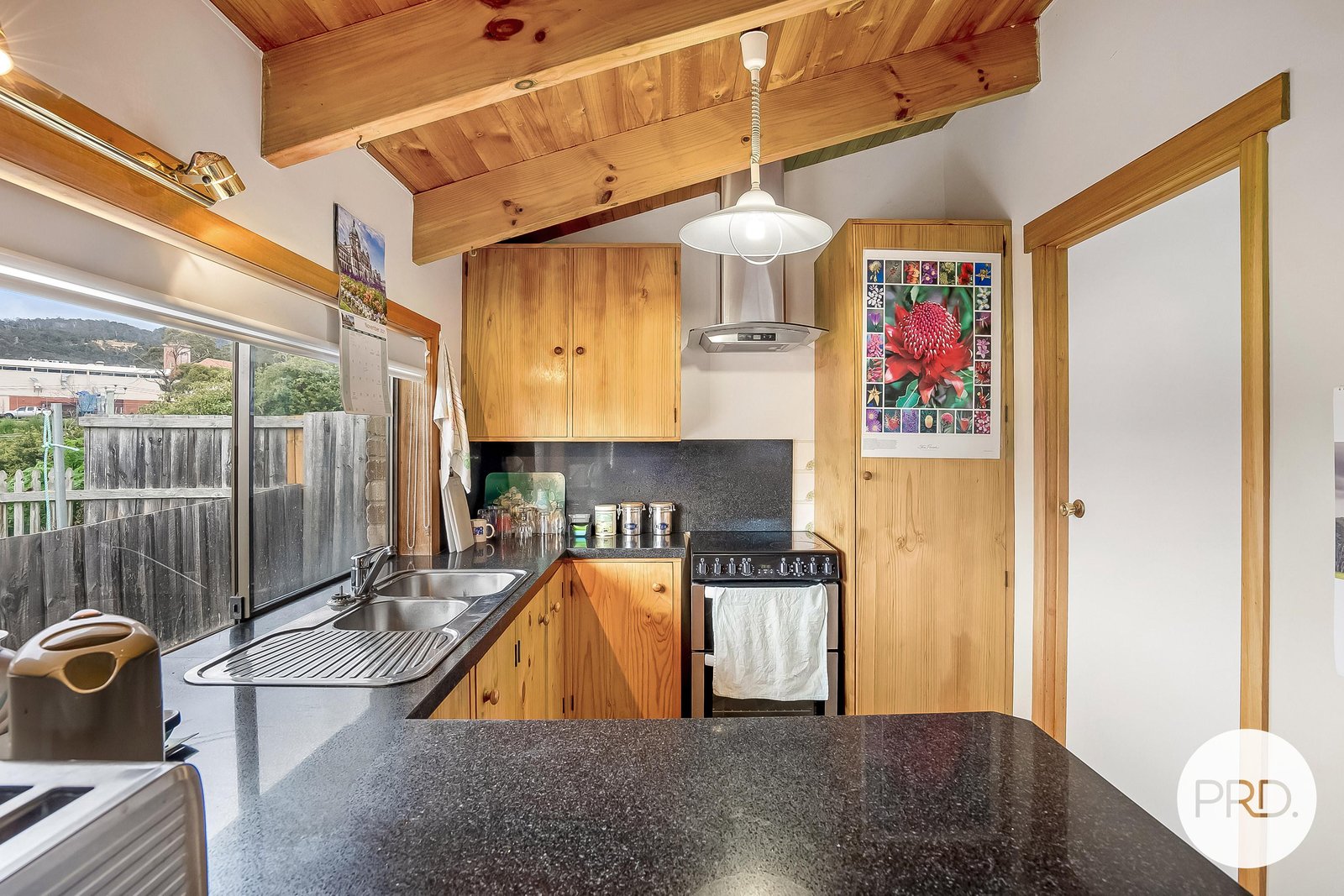 1/2 Calarie Court GLENORCHY 11