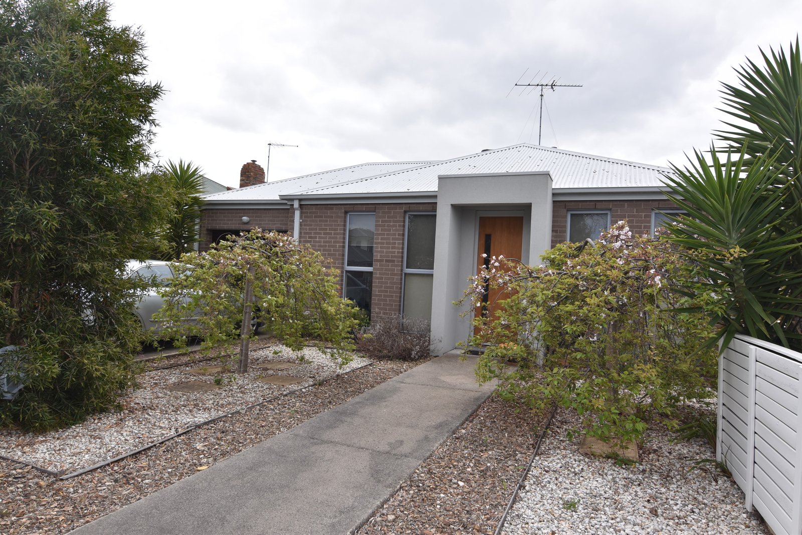 1/2 Calder Street, MANIFOLD HEIGHTS VIC 3218 Buxton 2021