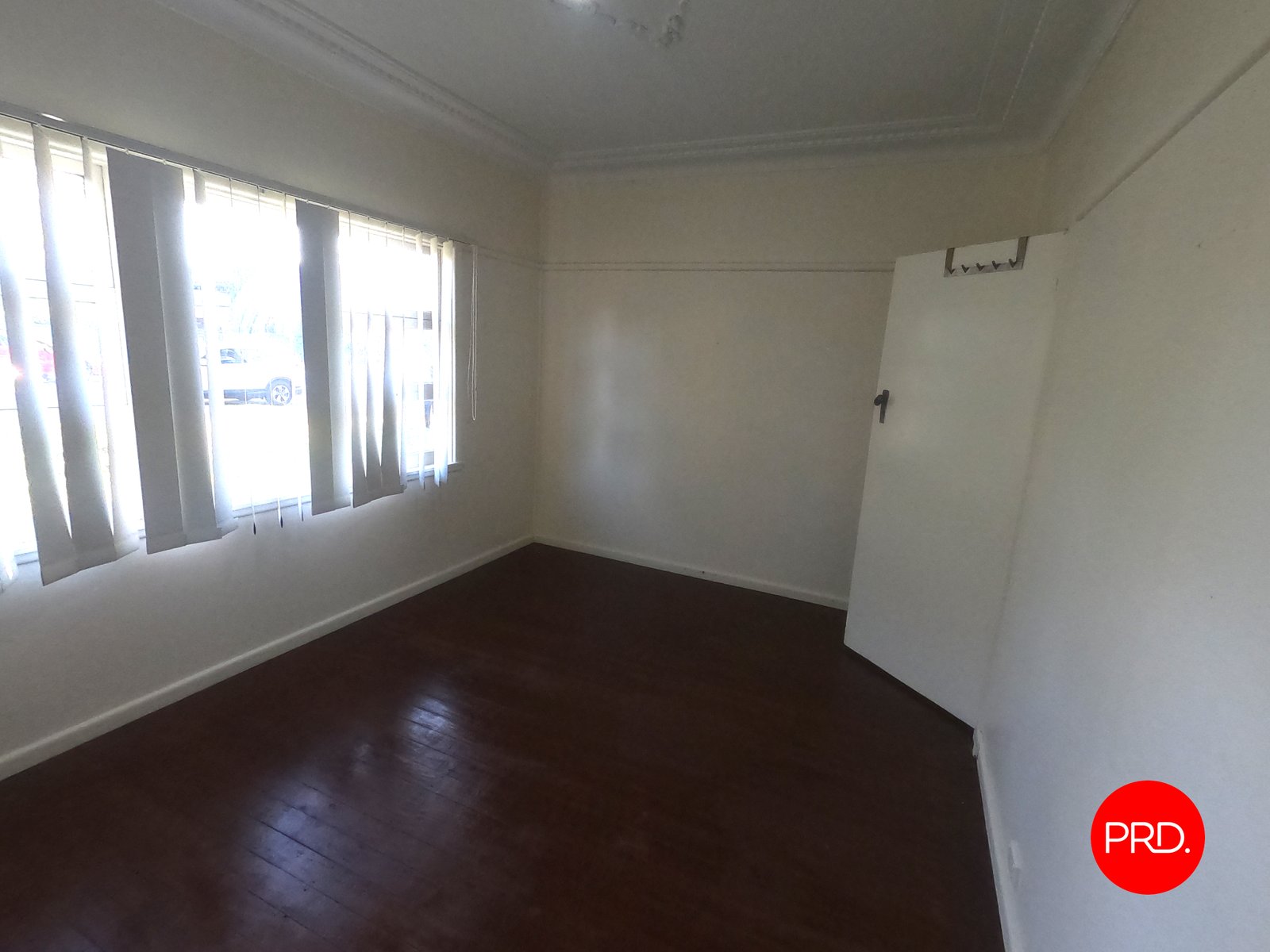 12 Cambridge St  INGLEBURN 7