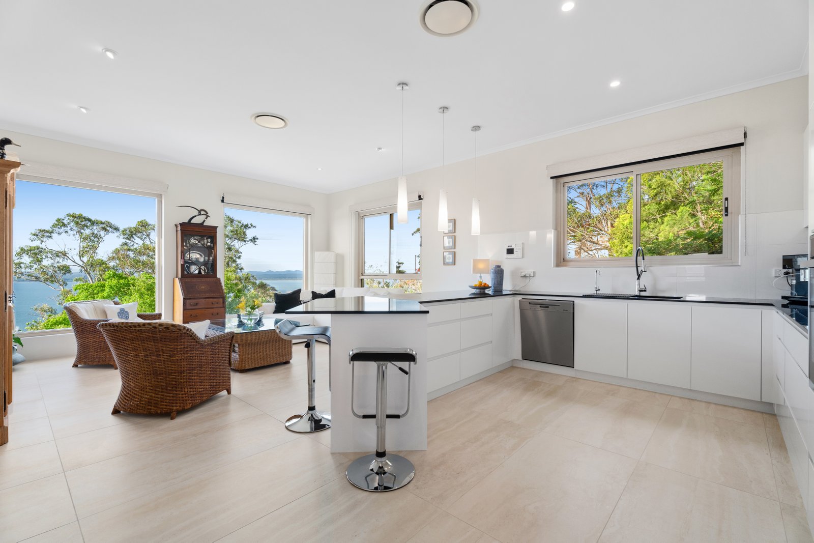 12 Canomii Close NELSON BAY 11