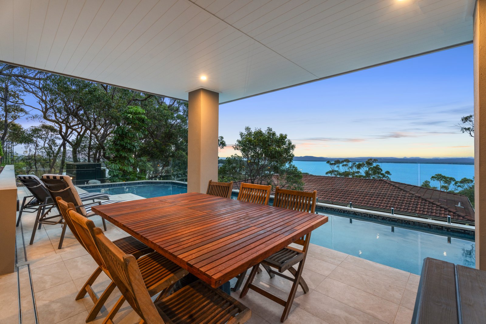 12 Canomii Close NELSON BAY 18