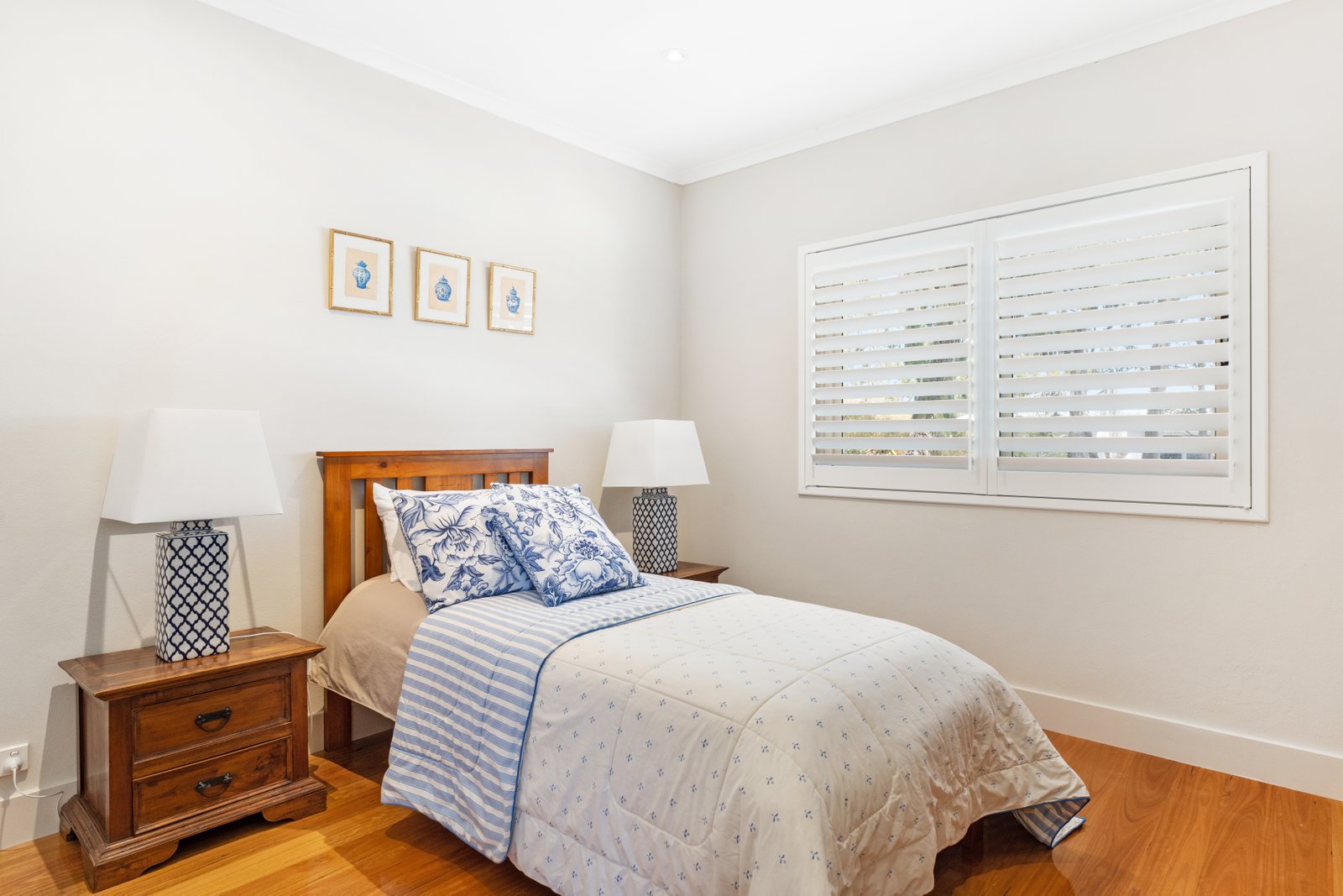 12 Canomii Close NELSON BAY 28