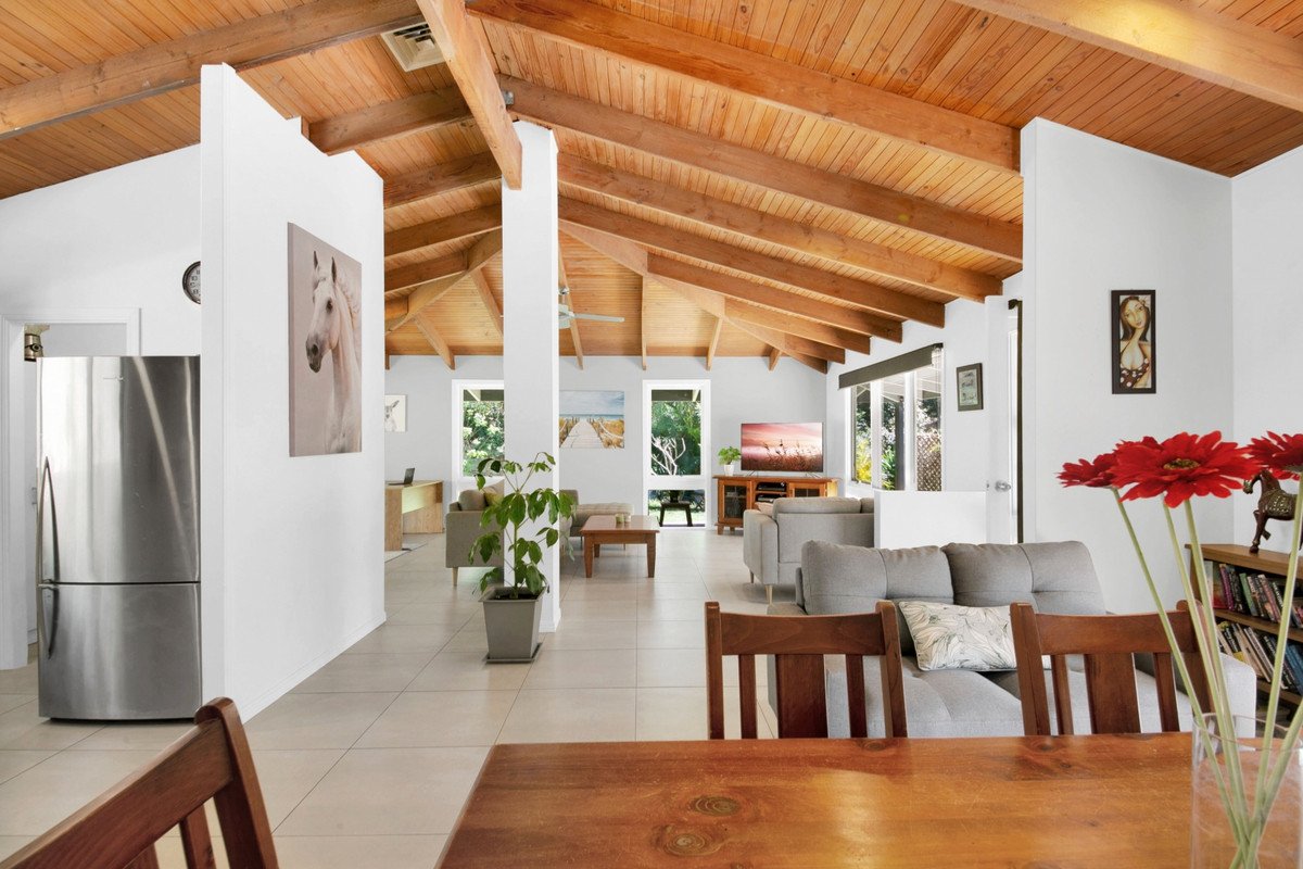 12 Carapook Crescent Tallebudgera 2