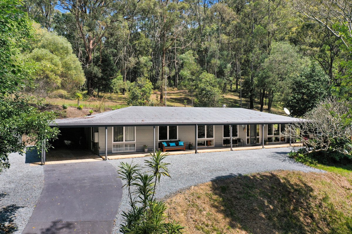 12 Carapook Crescent Tallebudgera 7