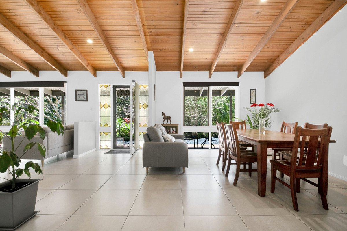 12 Carapook Crescent Tallebudgera 9