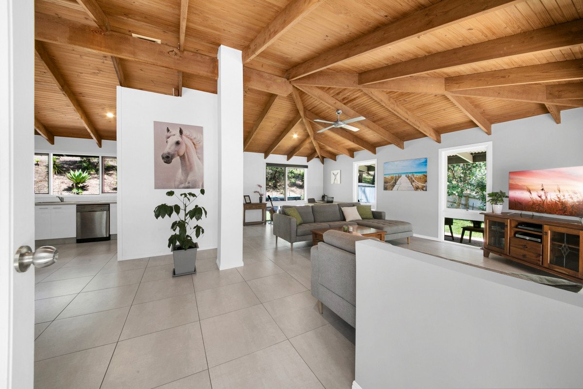 12 Carapook Crescent Tallebudgera 16