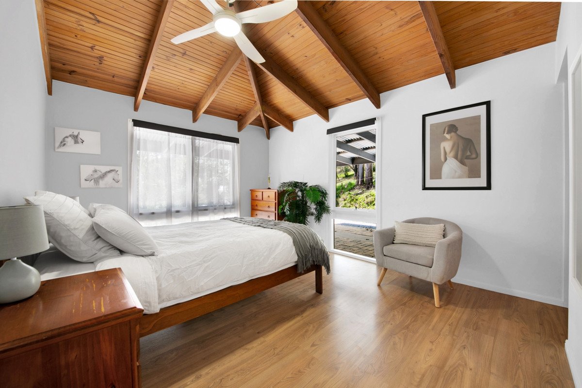 12 Carapook Crescent Tallebudgera 21