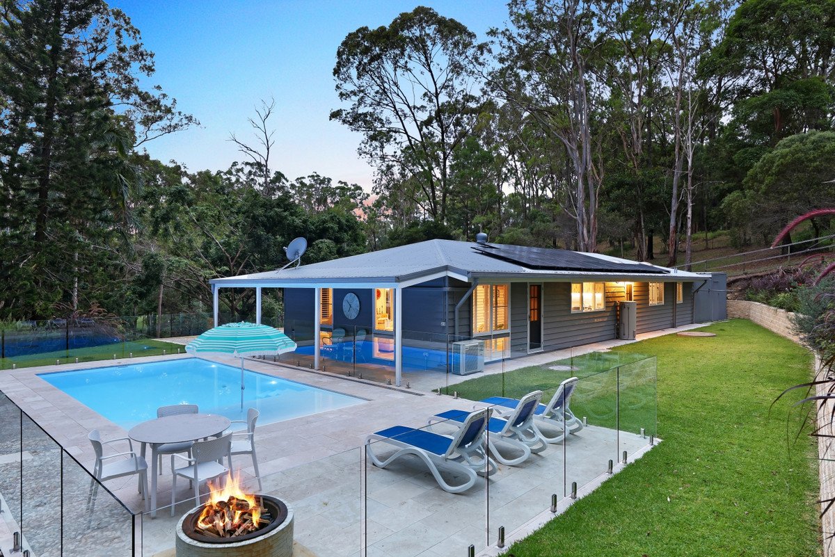 12 Carapook Crescent Tallebudgera 2