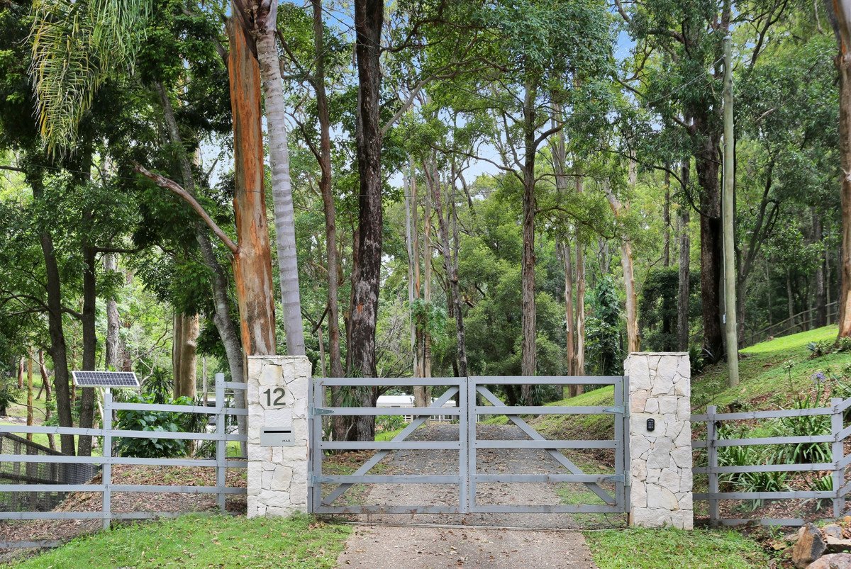 12 Carapook Crescent Tallebudgera 25