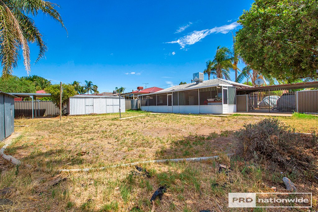 12 Carole Drive KOOTINGAL 7