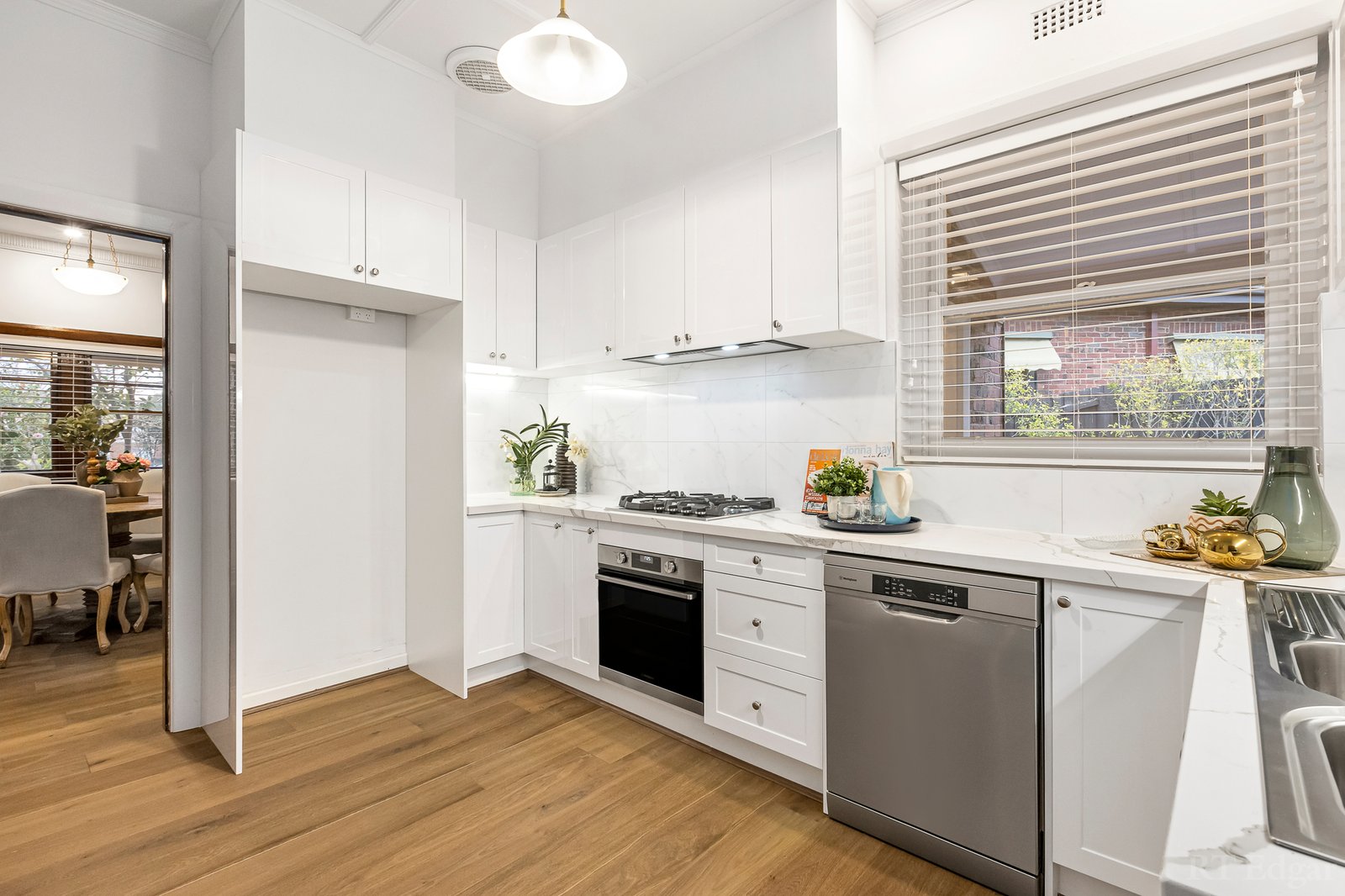 Real Estate and Property in 12 Carrick Street, Mont Albert, VIC