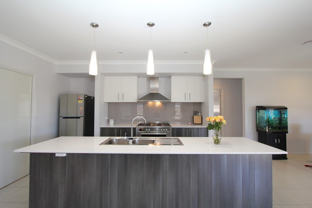 12 Carrum Street ALFREDTON 4