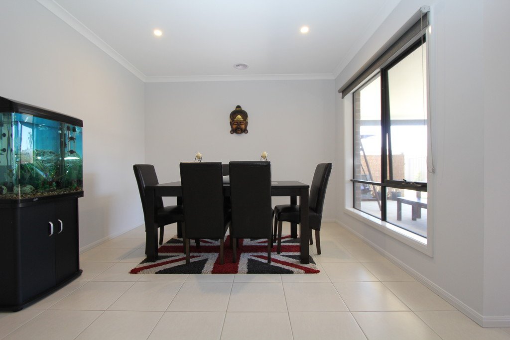 12 Carrum Street ALFREDTON 9