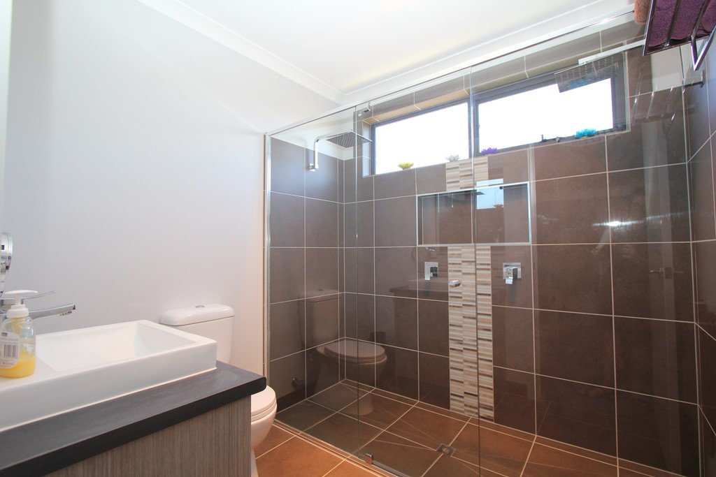 12 Carrum Street ALFREDTON 11