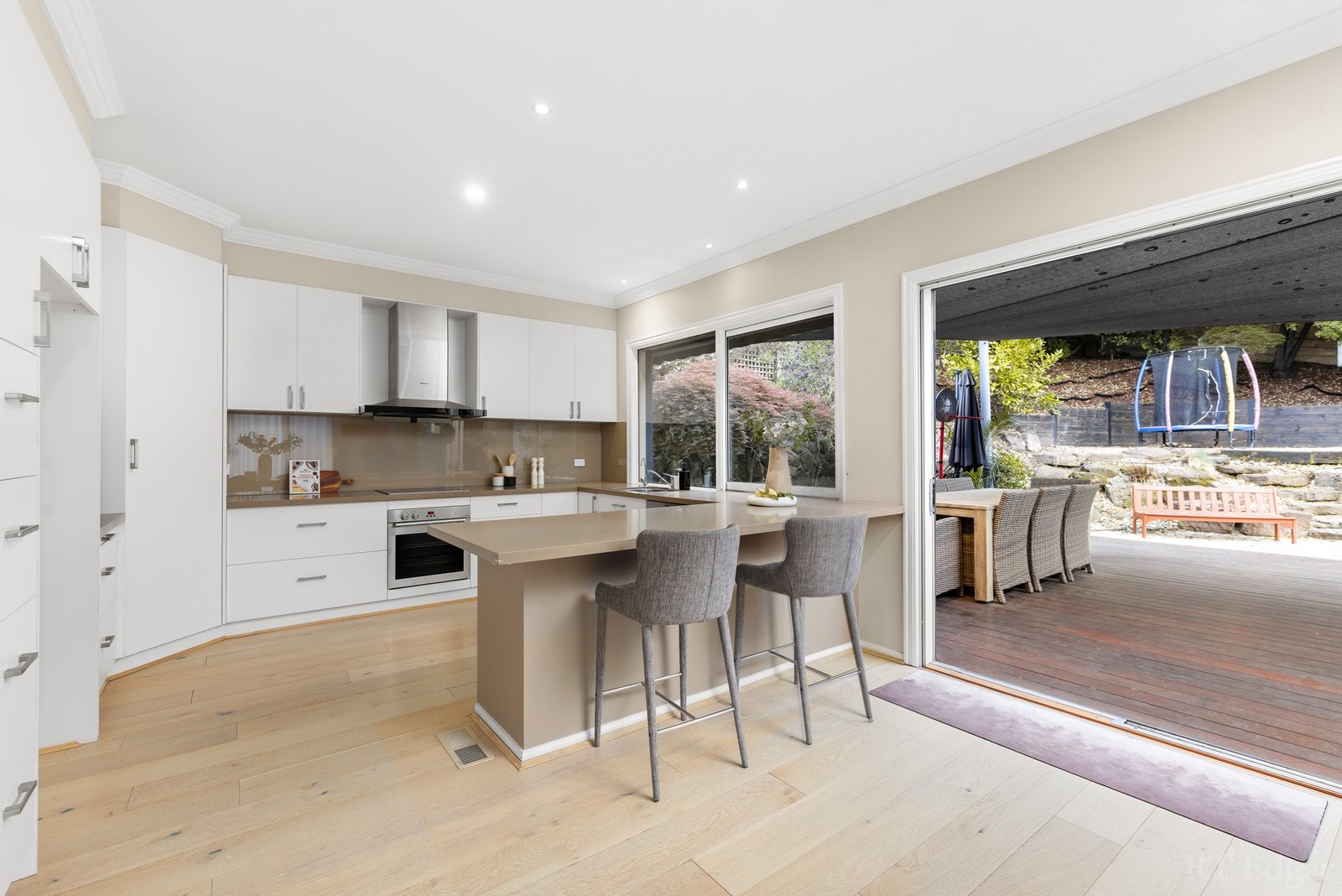 Real Estate and Property in 12 Castlebar Way, Templestowe, VIC