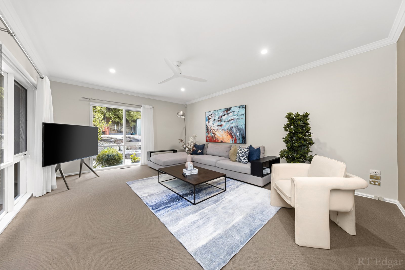 Real Estate and Property in 12 Castlebar Way, Templestowe, VIC