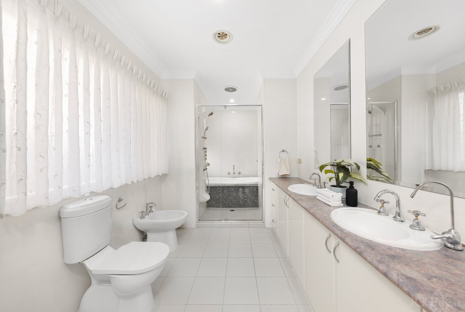 Real Estate and Property in 12 Castlebar Way, Templestowe, VIC