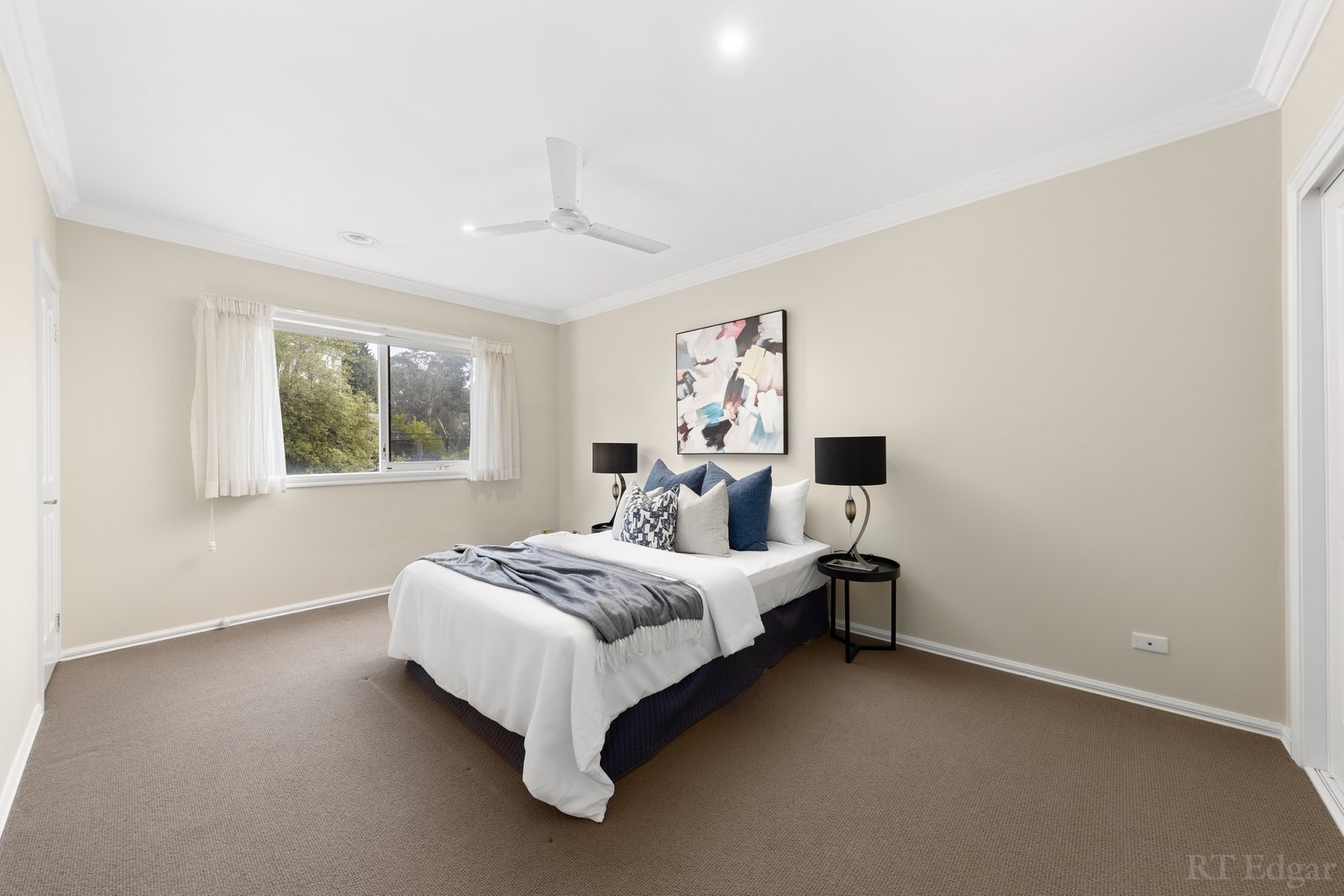 Real Estate and Property in 12 Castlebar Way, Templestowe, VIC