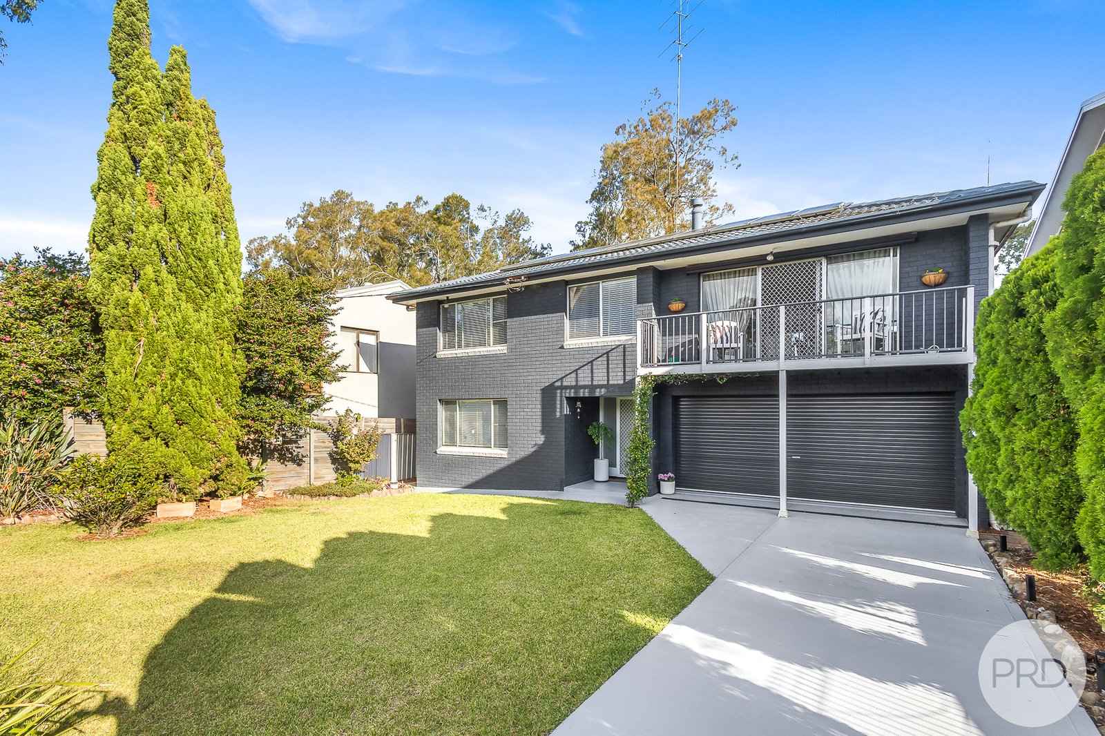12 Caswell Crescent TANILBA BAY 1