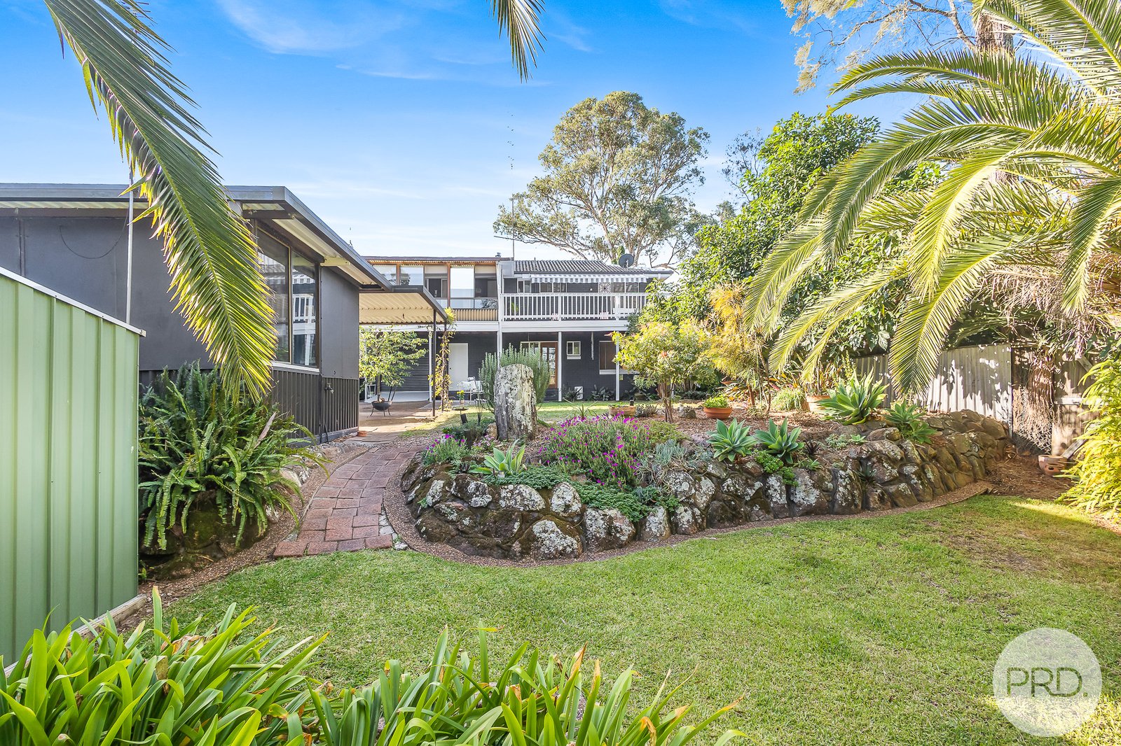 12 Caswell Crescent TANILBA BAY 5