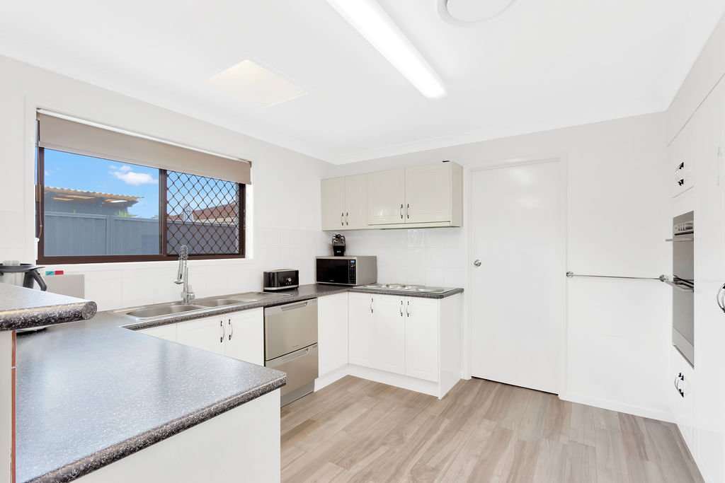 12 Cedar Court PALM BEACH 15