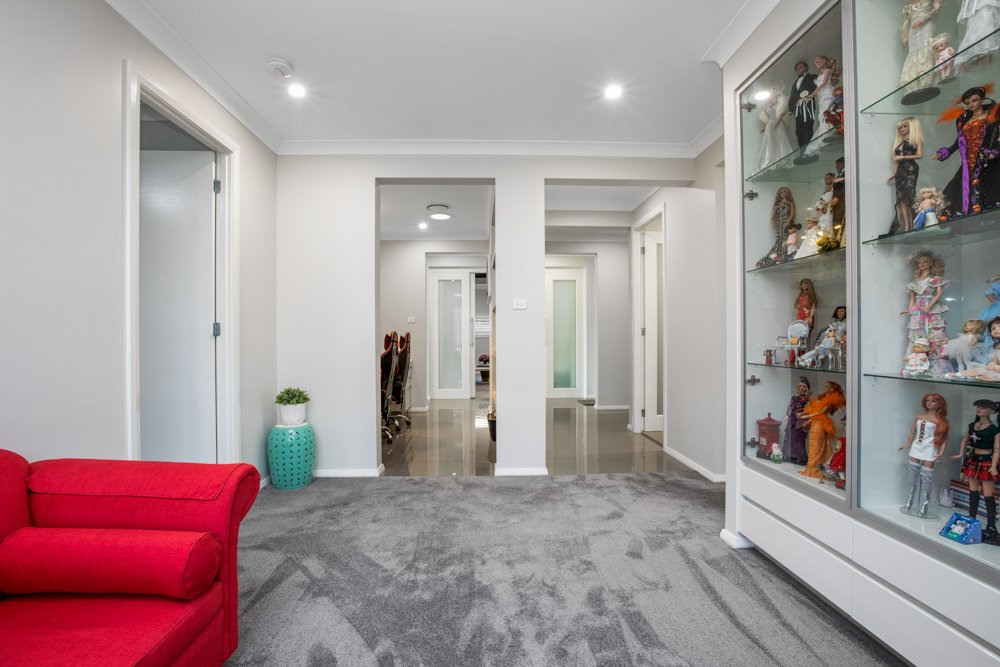 12 Centrefield Street RUTHERFORD 27