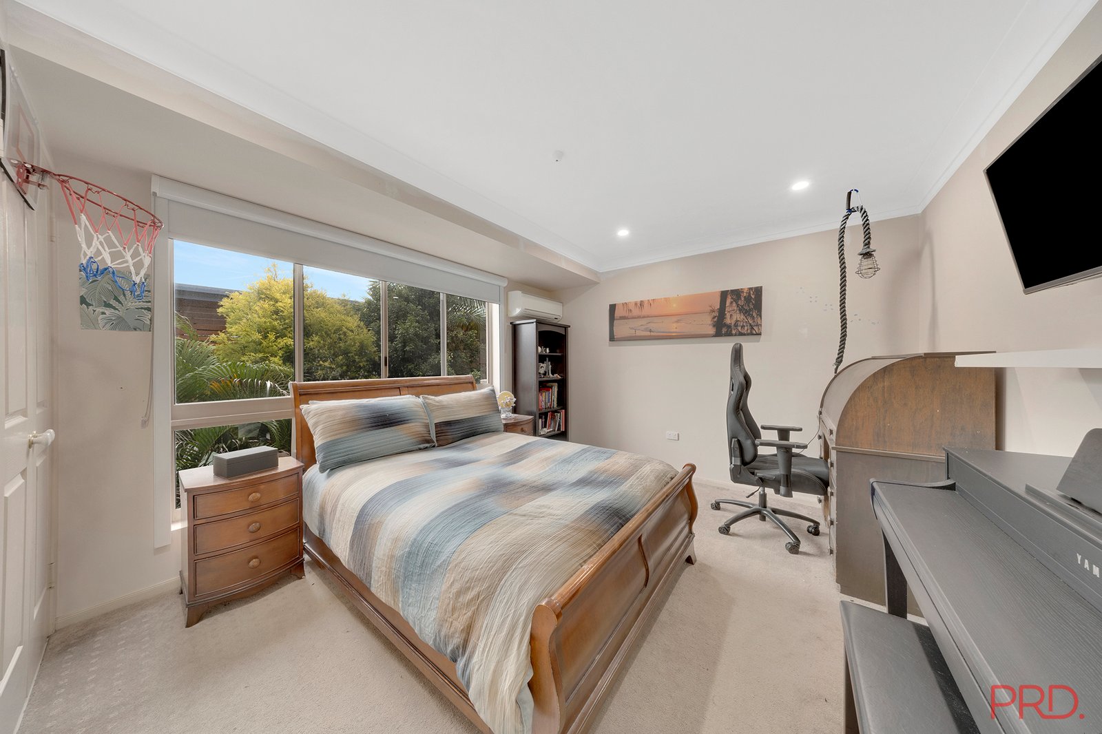 12 Charles Crescent TANNUM SANDS 22