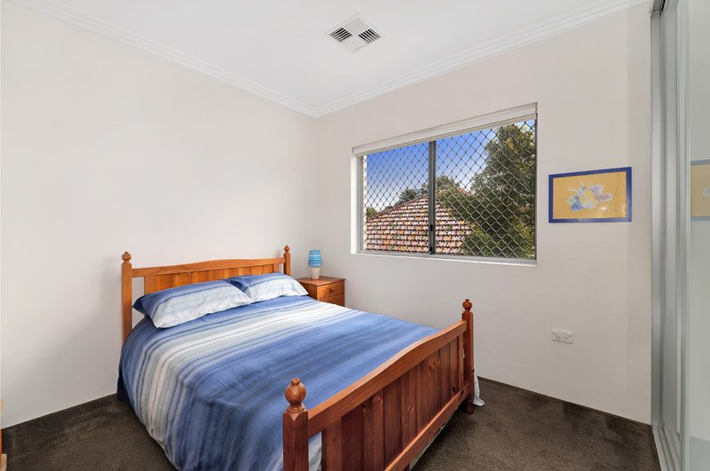 1/2 Chester Ave  MAROUBRA 6