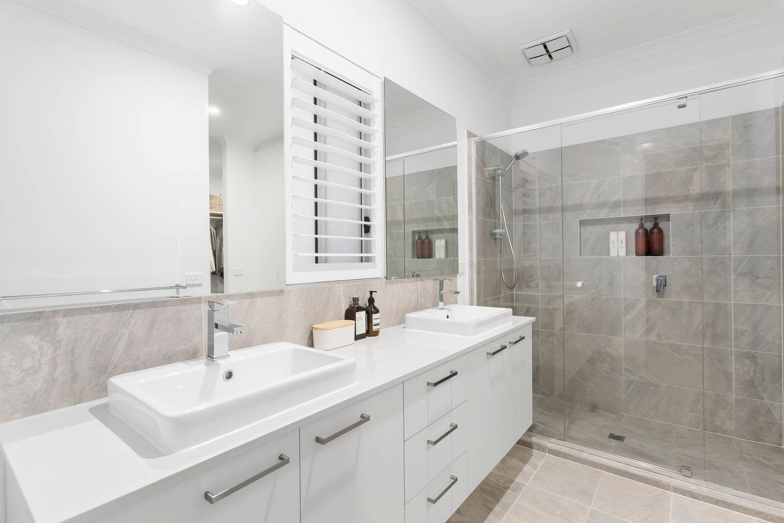 Real Estate and Property in 12 Cheviot Terrace, Ocean Grove, VIC