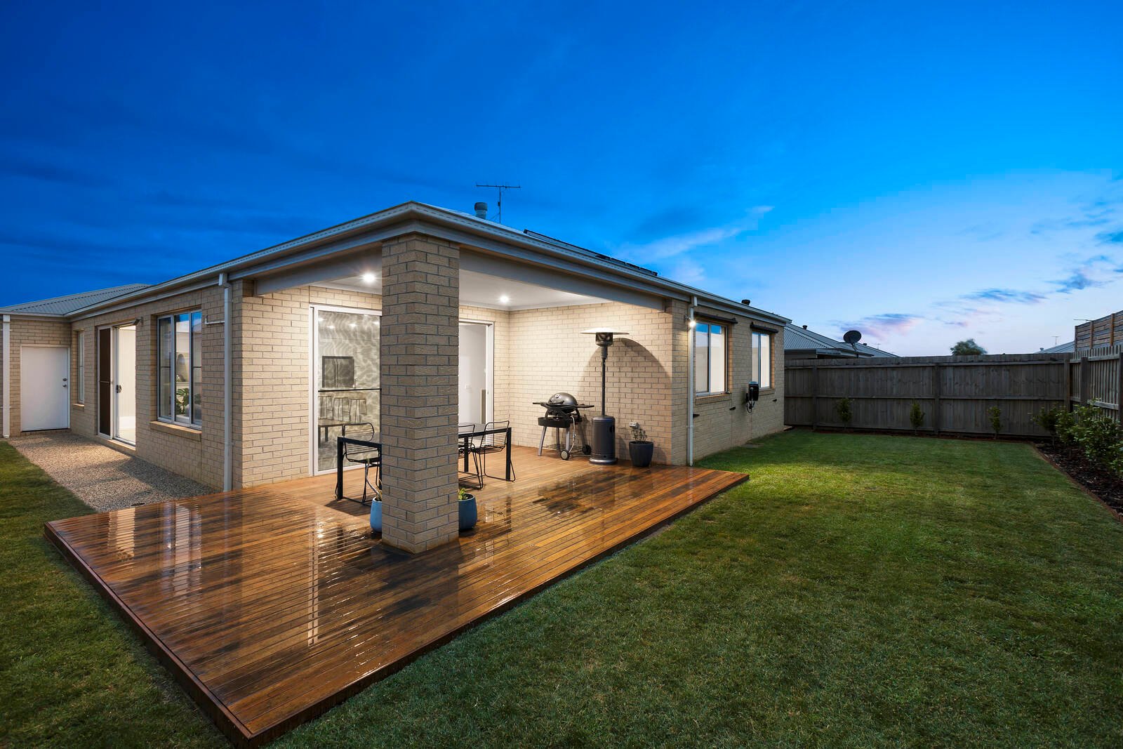 Real Estate and Property in 12 Cheviot Terrace, Ocean Grove, VIC