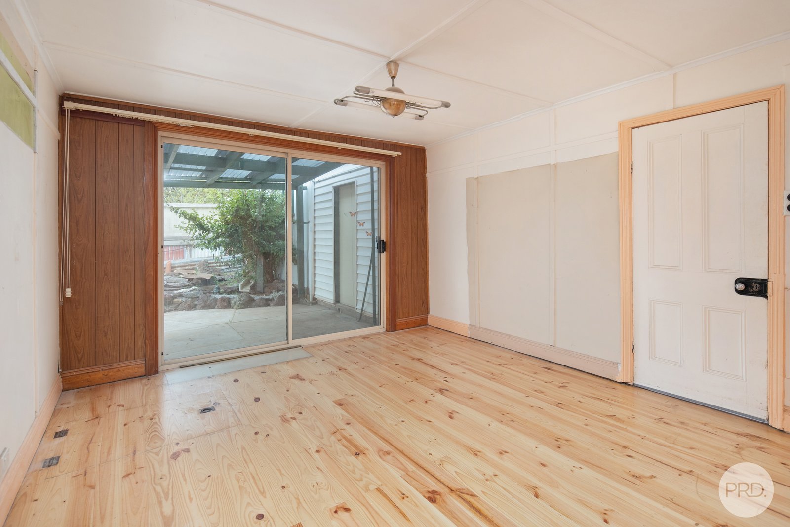 12 Church Parade KINGSTON 12